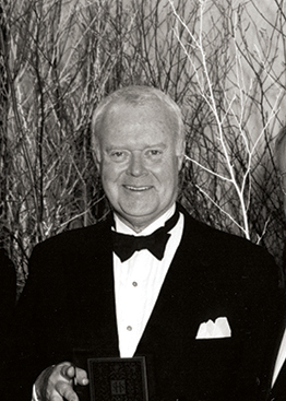 Howard G. Buffett headshot