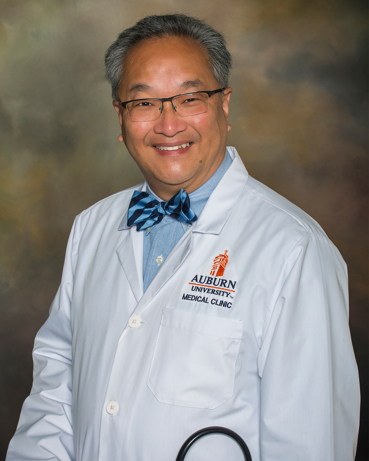 Dr. Fred Kam headshot
